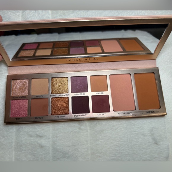 Anastasia Beverly Hills Other - Anastasia Beverly Hills Primrose All-in-One Face and Eye Shadow Palette